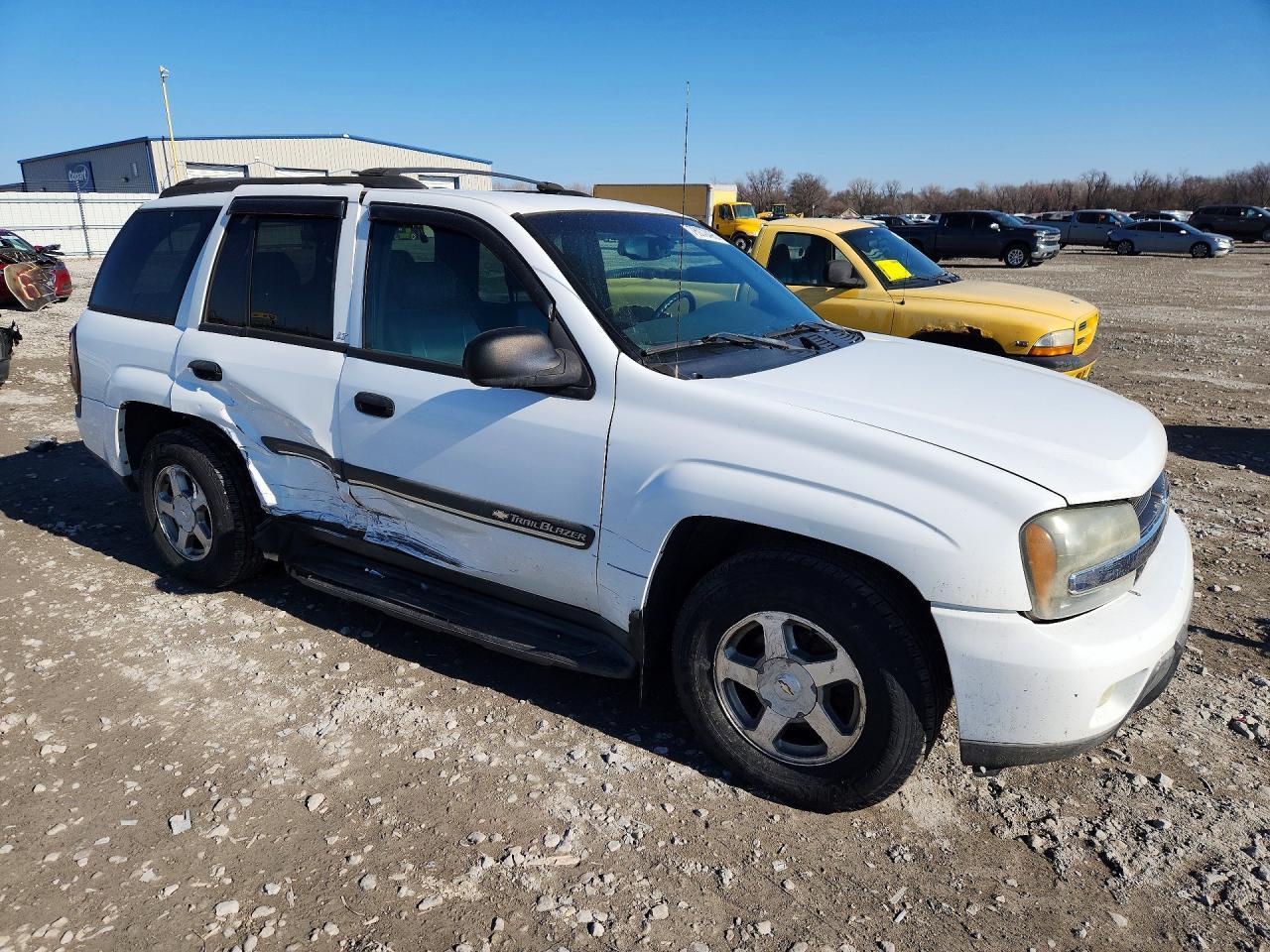 2002 Chev Trailblazer - Фото 4