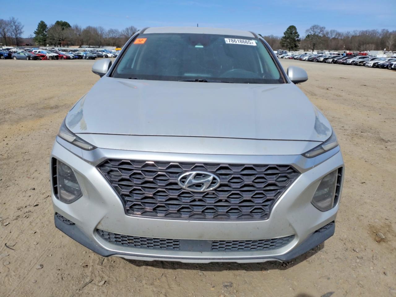 2019 Hyundai Santa Fe Se - Image 5