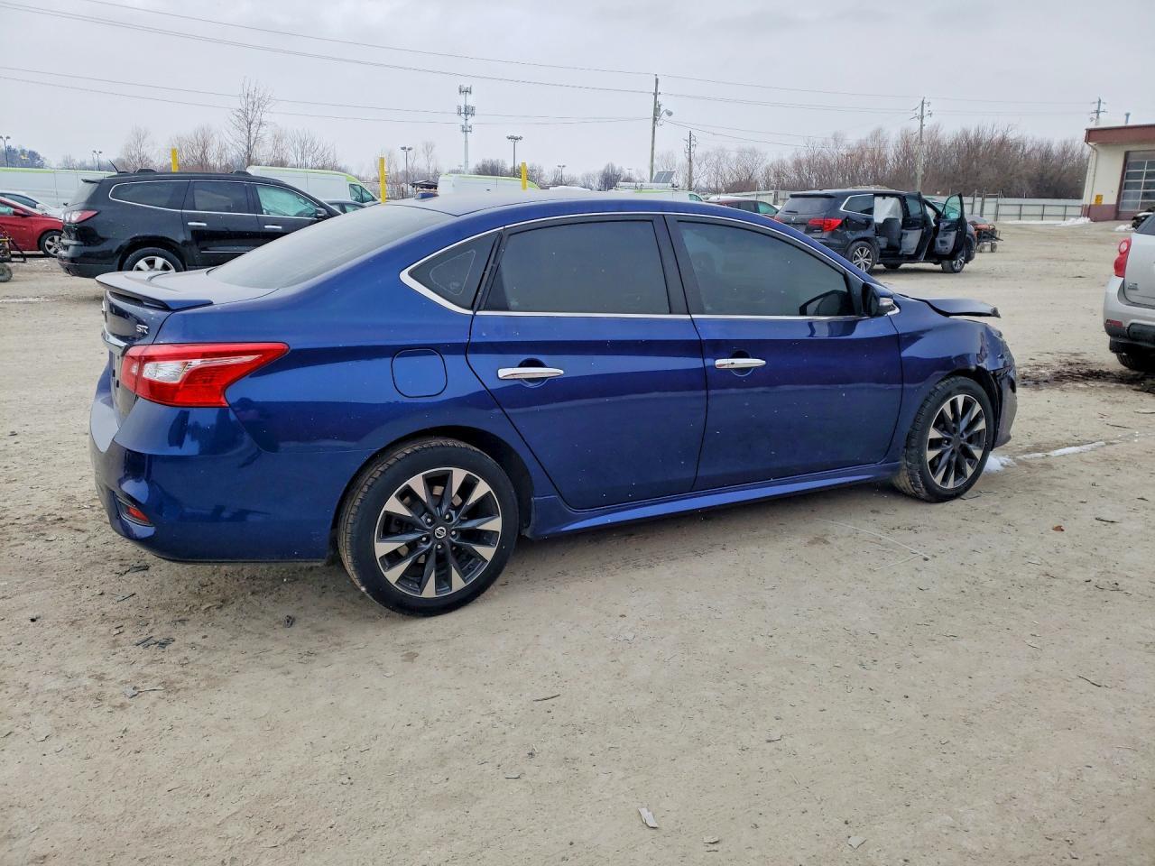2019 Nissan Sentra S - Фото 3