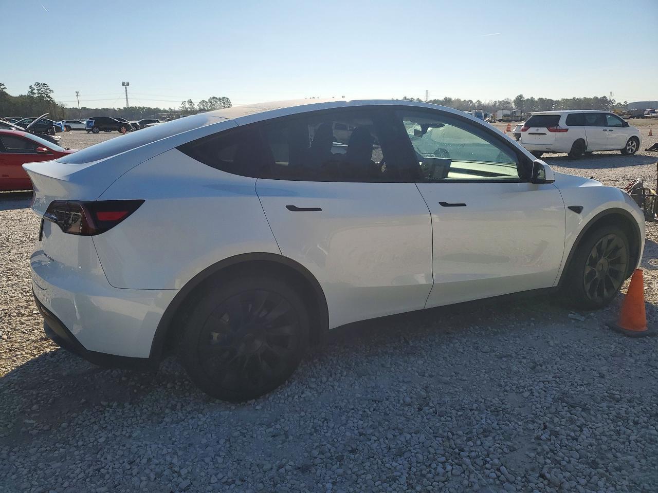 2024 Tesla Model Y - Image 3