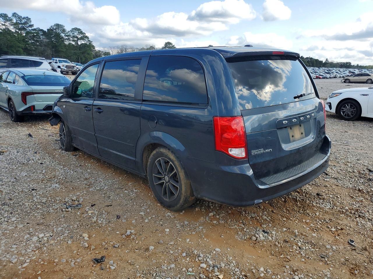 2014 Dodge Grand Caravan Se - Фото 2