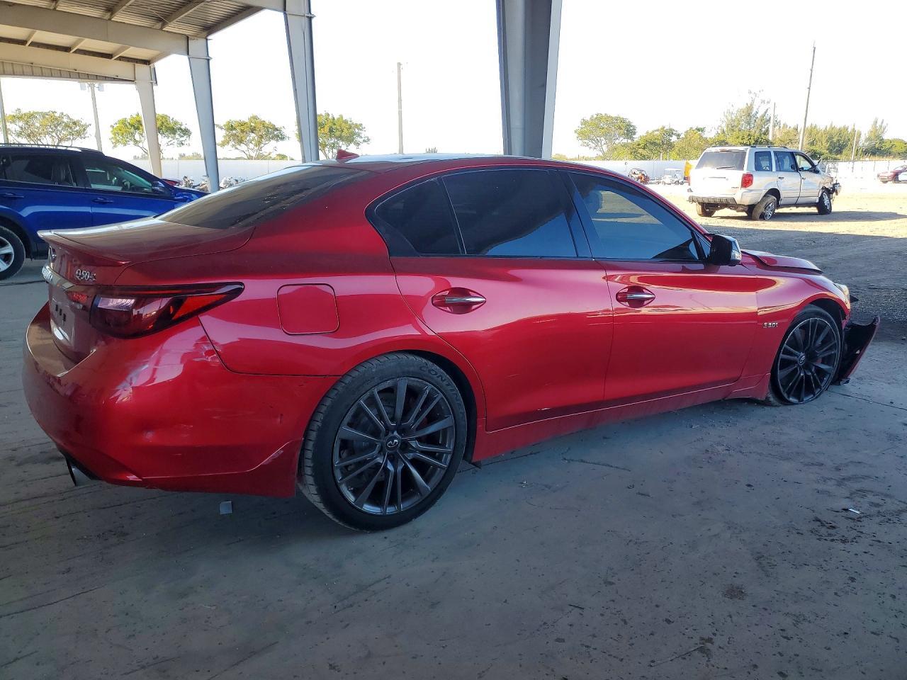 2018 Infiniti Q50 Red Sport 400 - Фото 3