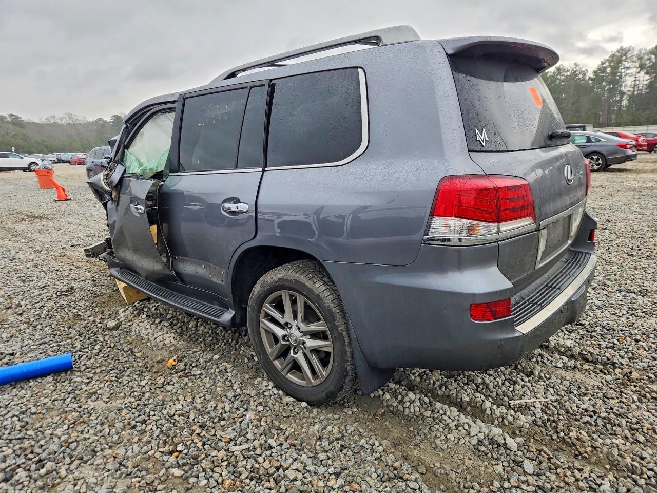 2013 Lexus Lx 570 Base - Фото 2