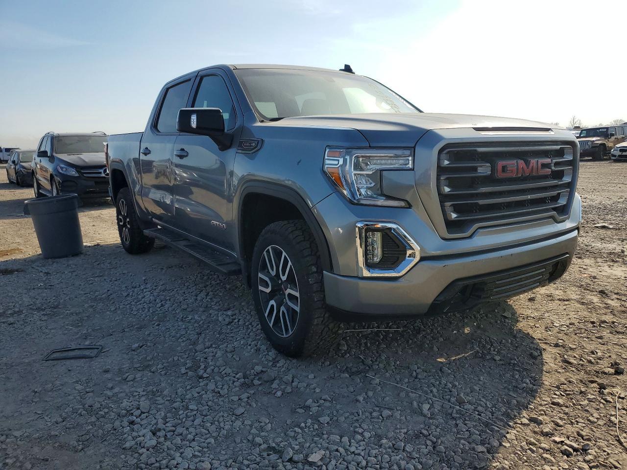2021 GMC Sierra K1500 At4 - Фото 4