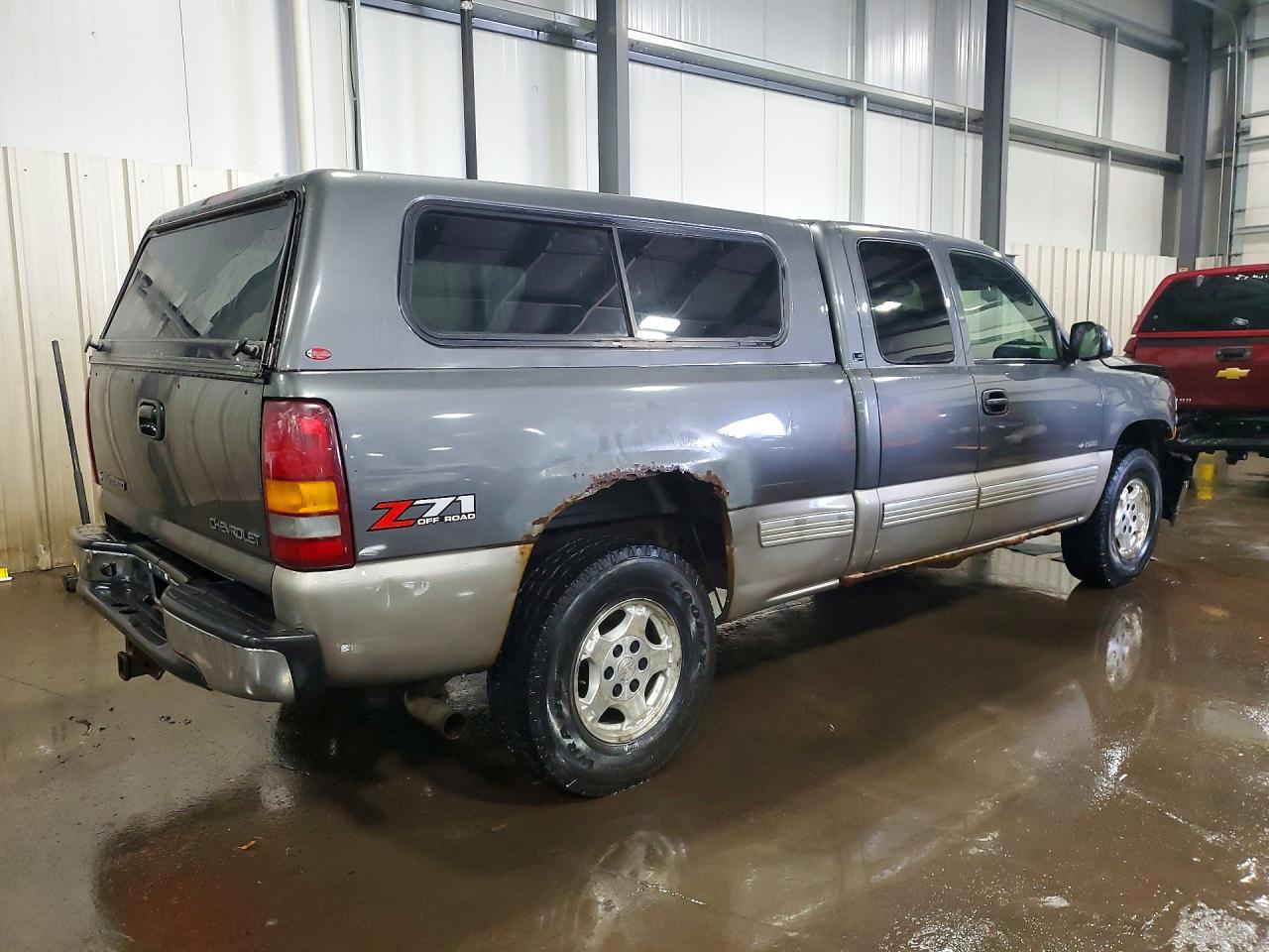 2002 Chevrolet Silverado K1500 - Фото 3