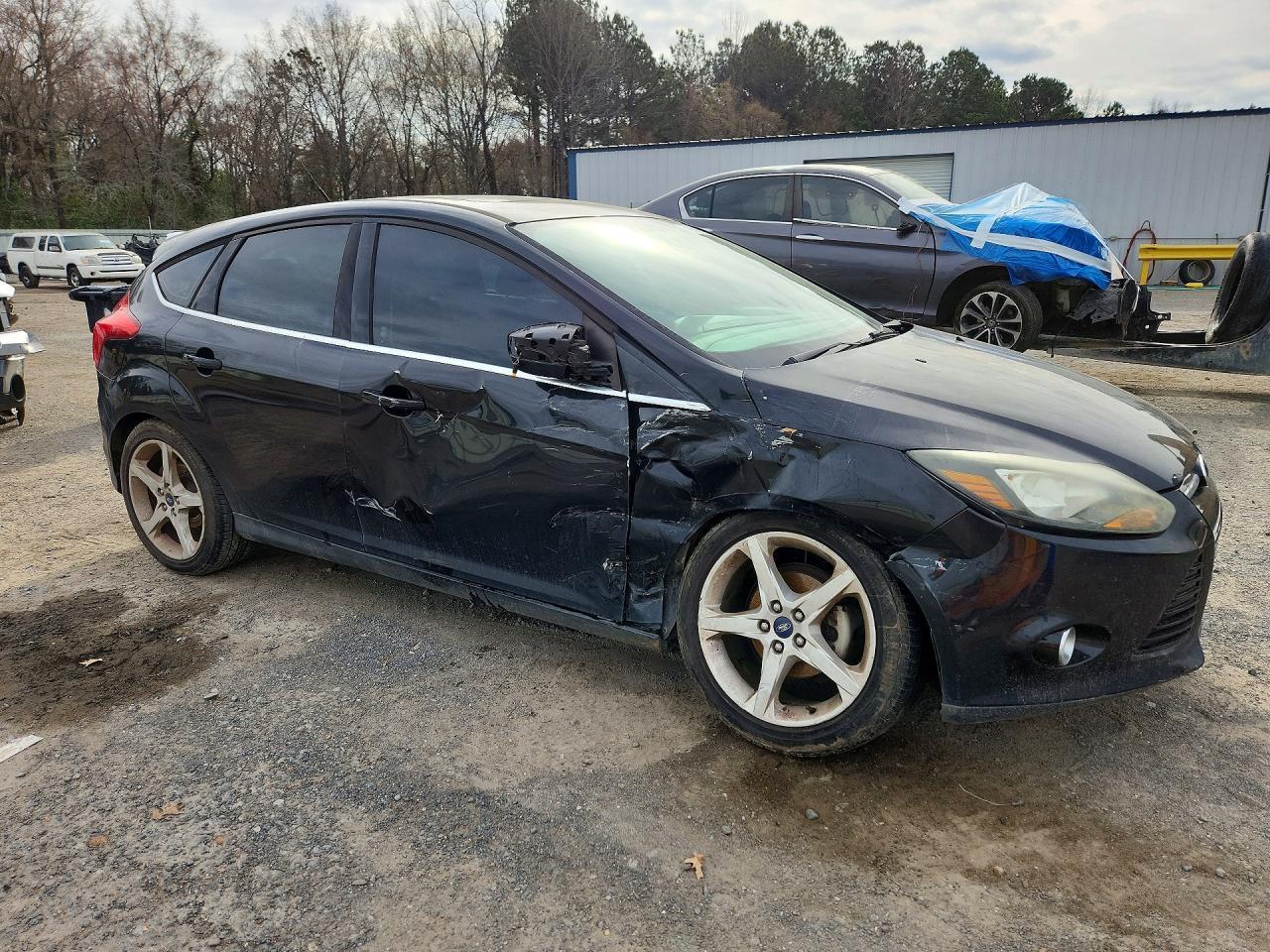 2013 Ford Focus Titanium - Фото 4