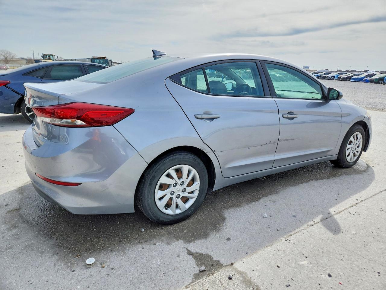 2017 Hyundai Elantra Se - Фото 3