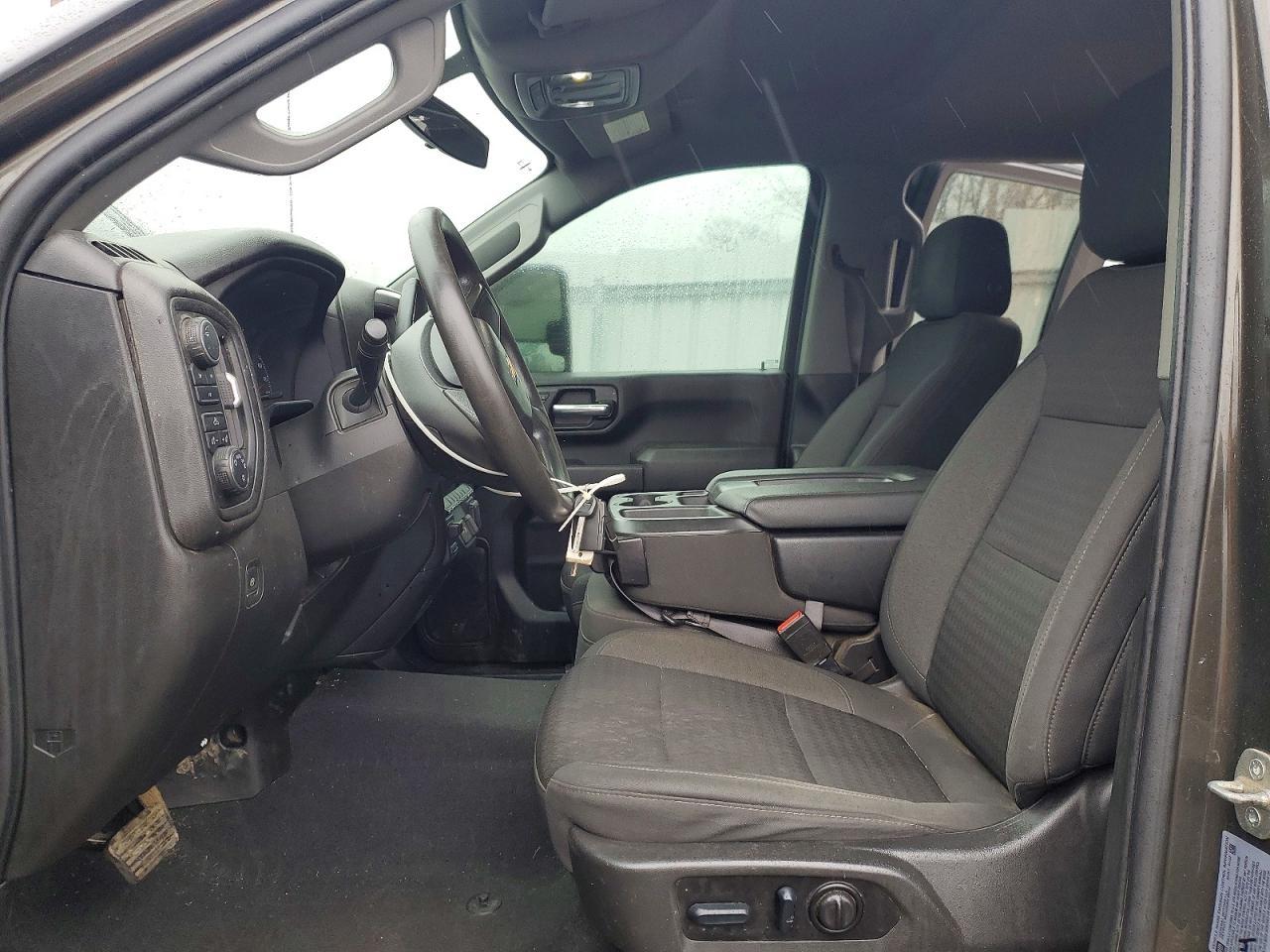2022 Chevrolet Silverado K2500 Custom - Image 7