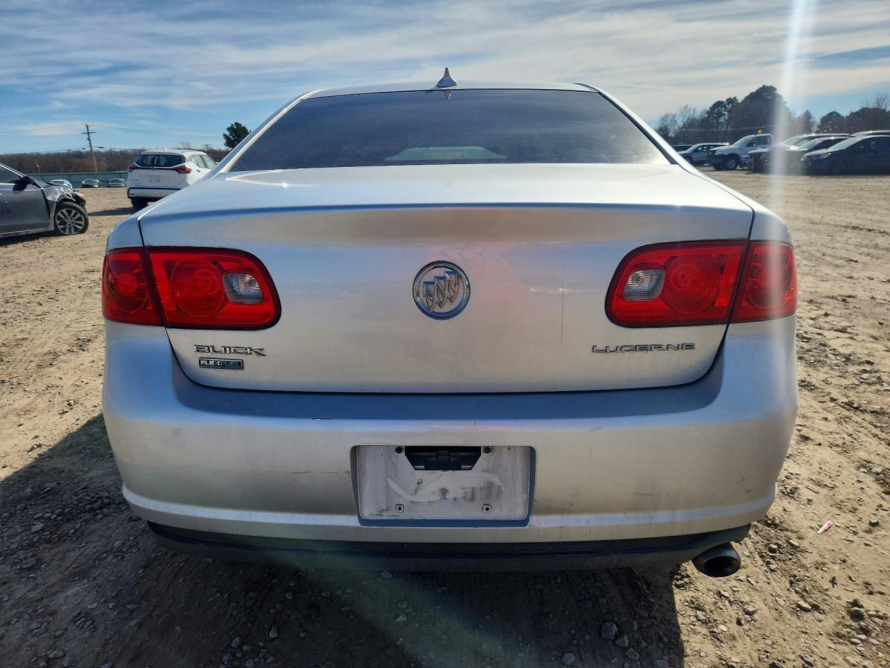 2011 Buick Lucerne Cx - Фото 6
