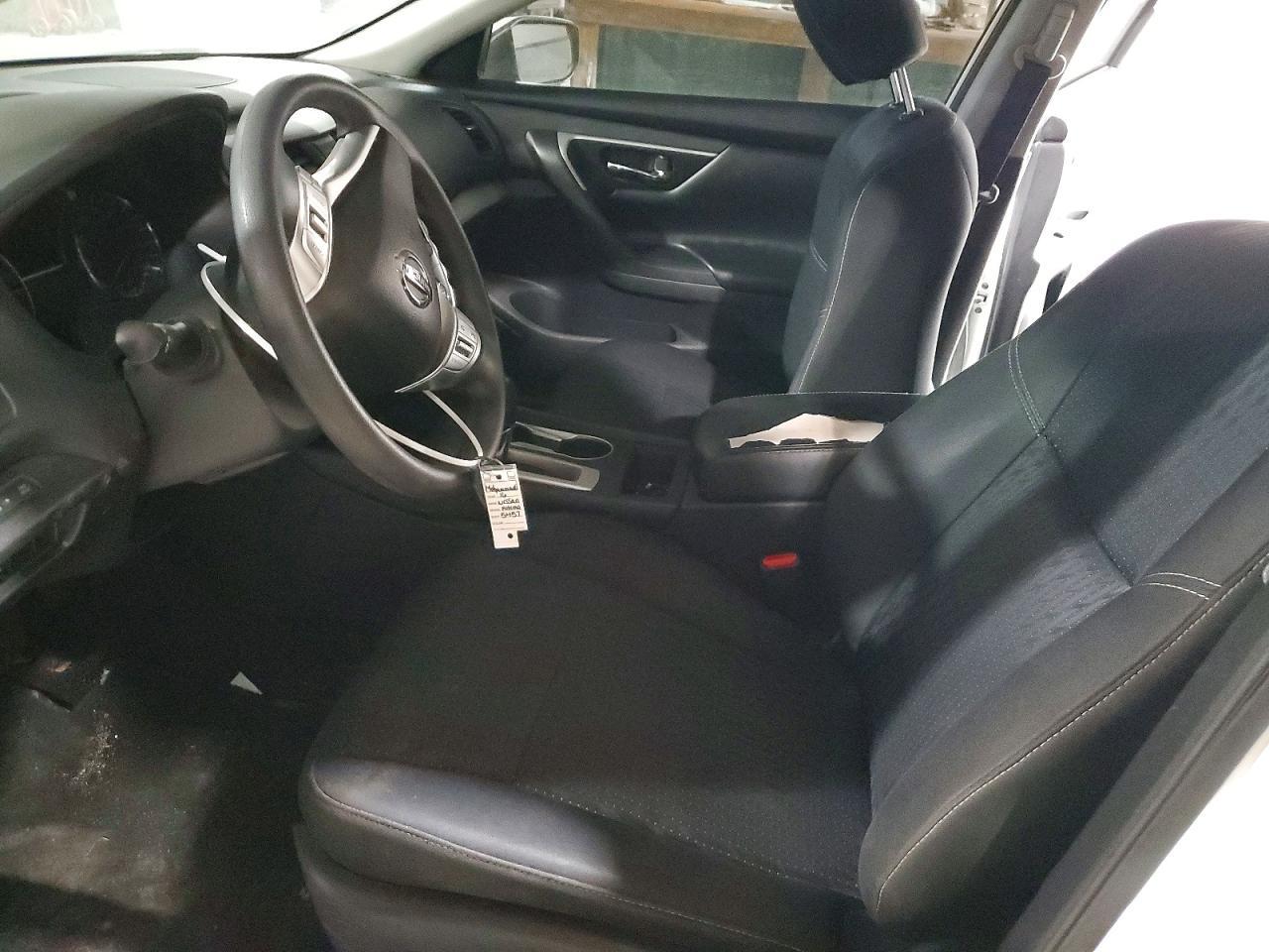 2016 Nissan Altima 2.5 - Фото 7