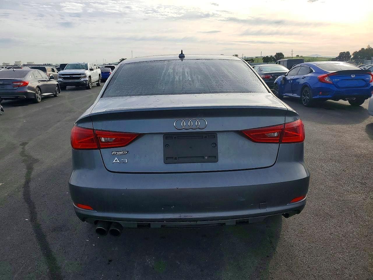 2015 Audi A3 Premium - Фото 6