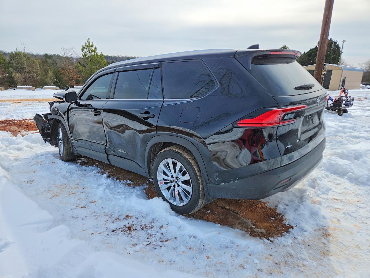 2024 Toyota Grand Highlander Xle - Image 2