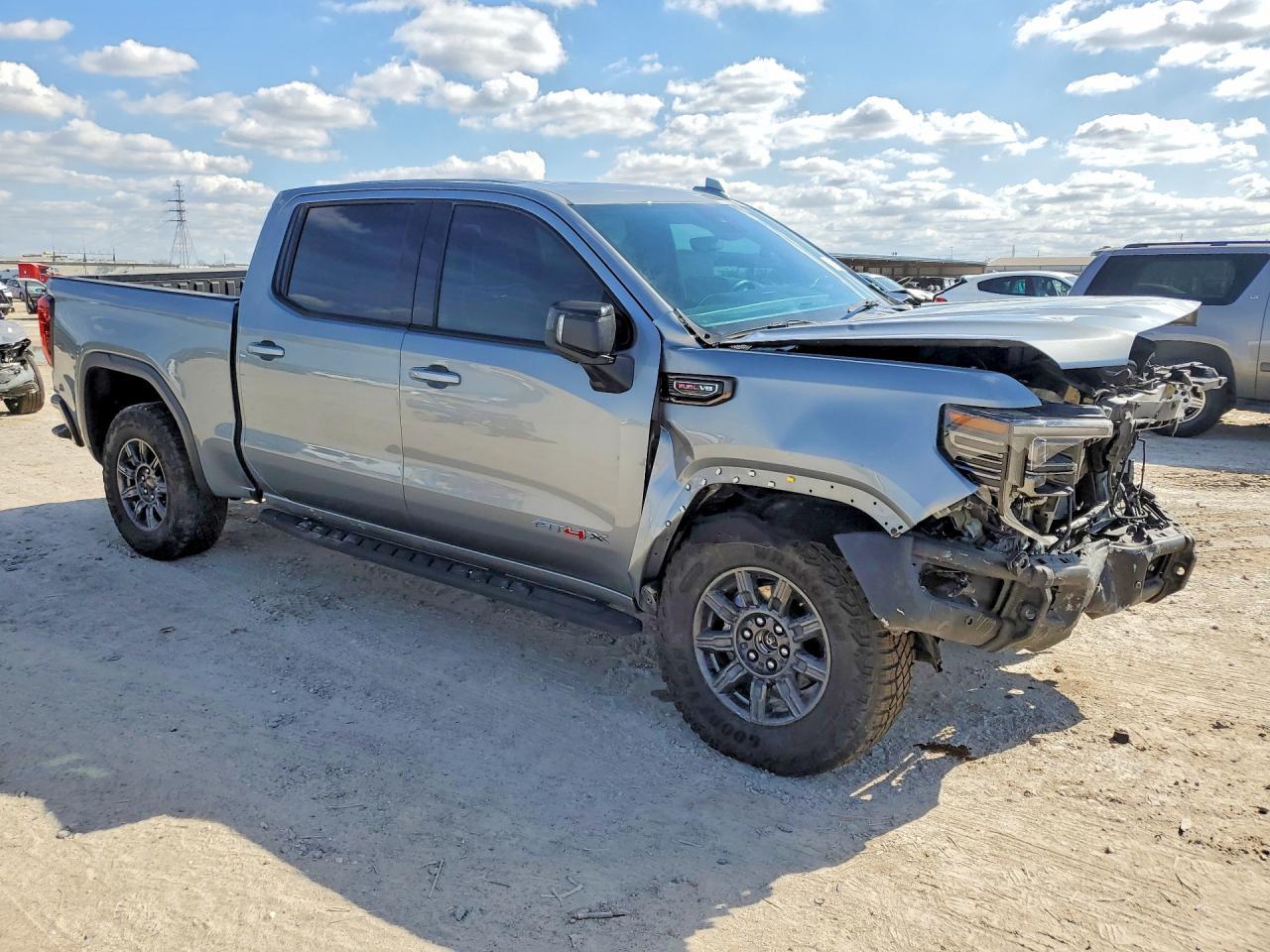 2024 GMC Sierra K1500 At4X - Фото 4
