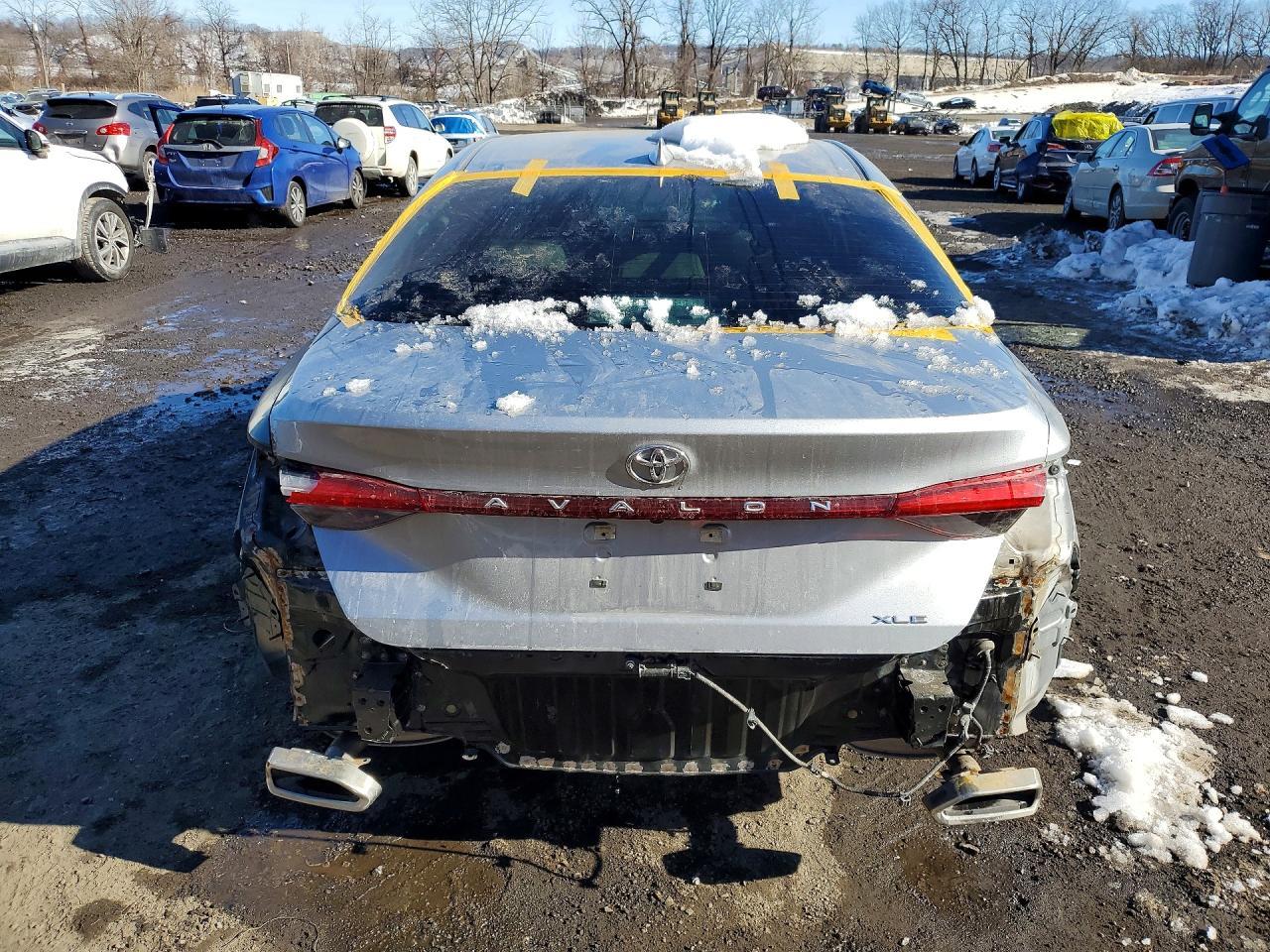 2019 Toyota Avalon Xle - Фото 6