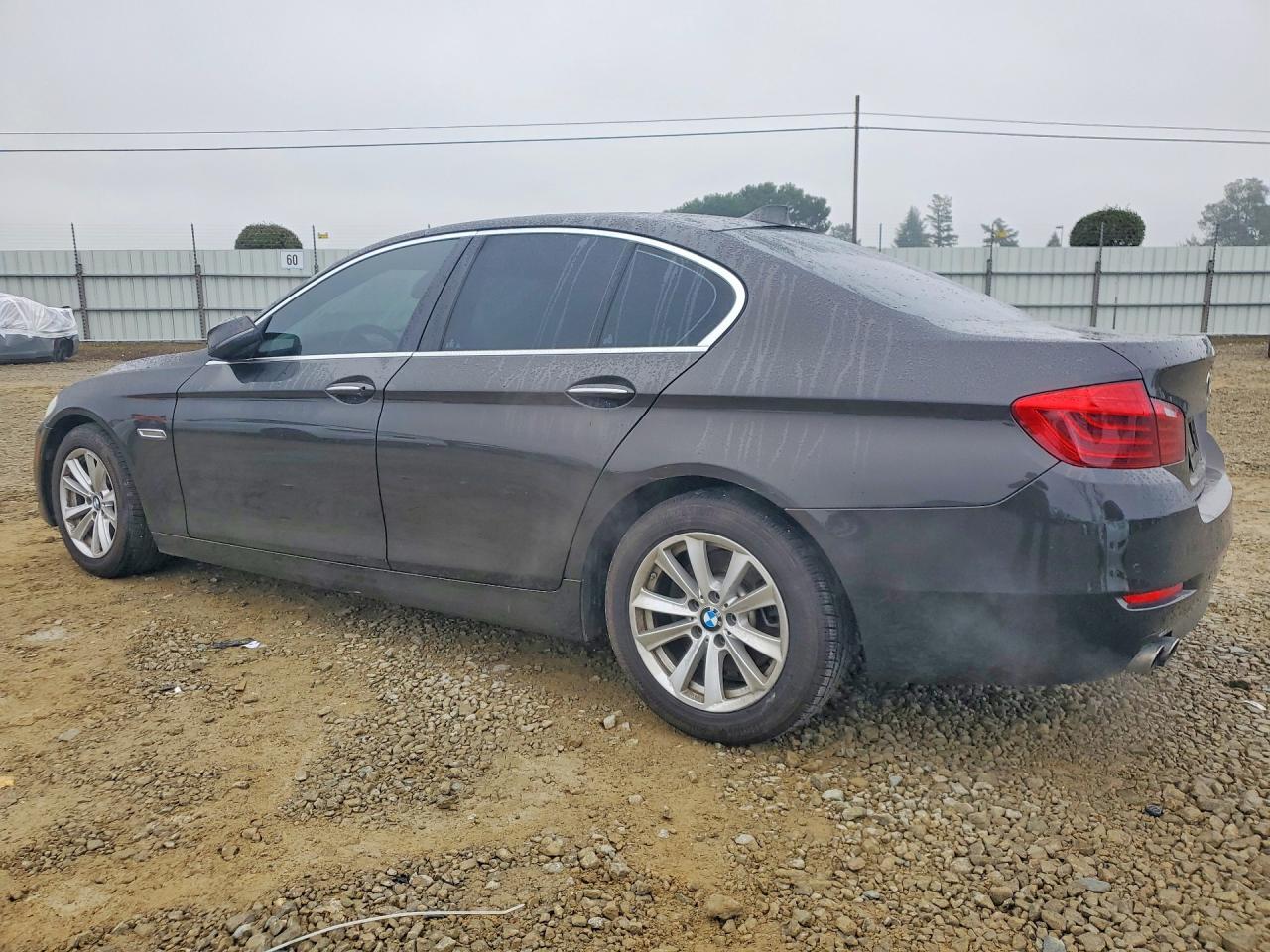 2016 BMW 528 I - Image 2