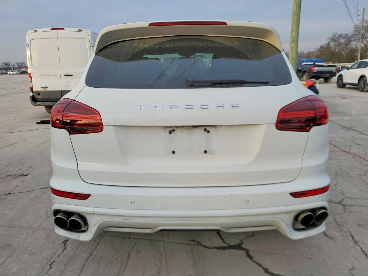2016 Porsche Cayenne S - Фото 6