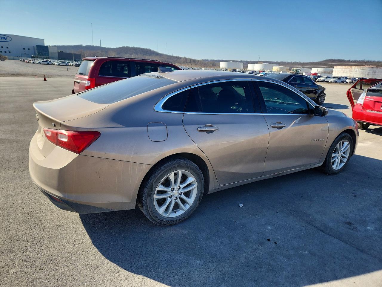 2018 Chevrolet Malibu Lt - Фото 3