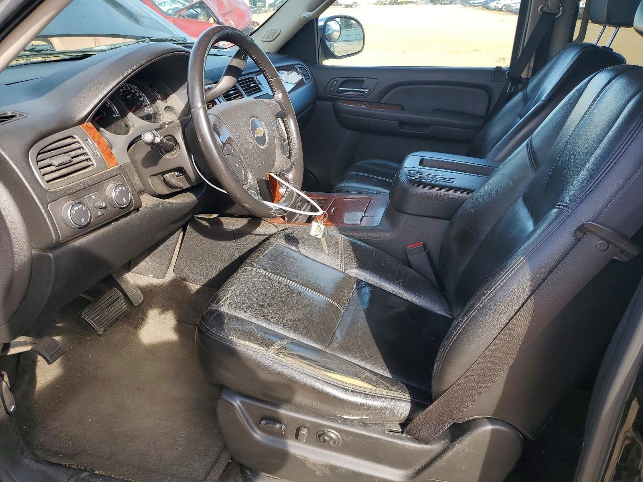 2007 Chevrolet Suburban K1500 - Фото 7