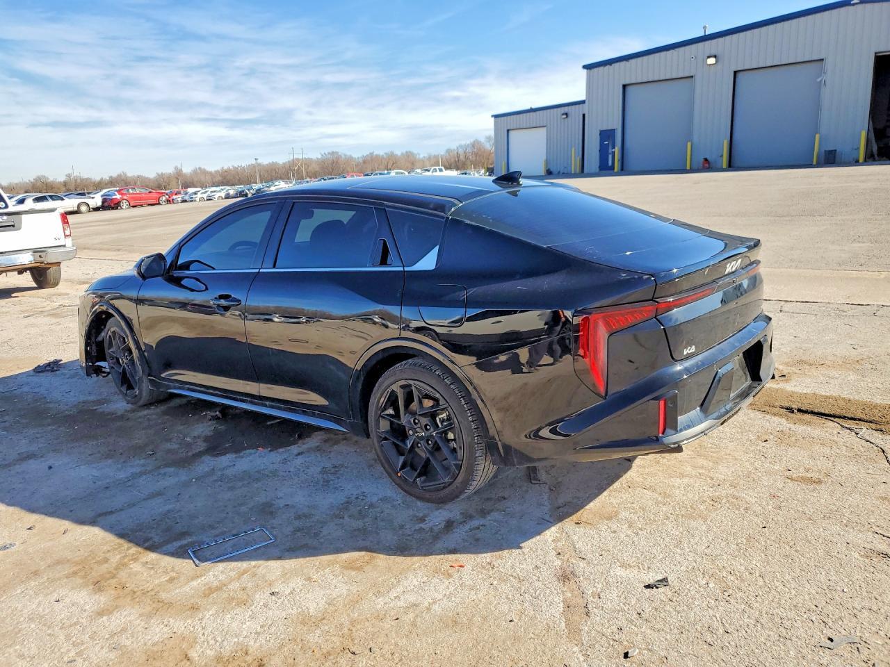 2025 Kia K4 Gt-Line Turbo - Фото 2
