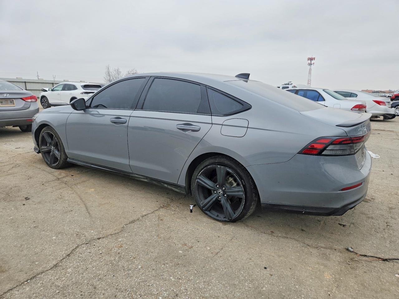 2024 Honda Accord Hybrid Sport-L - Image 2