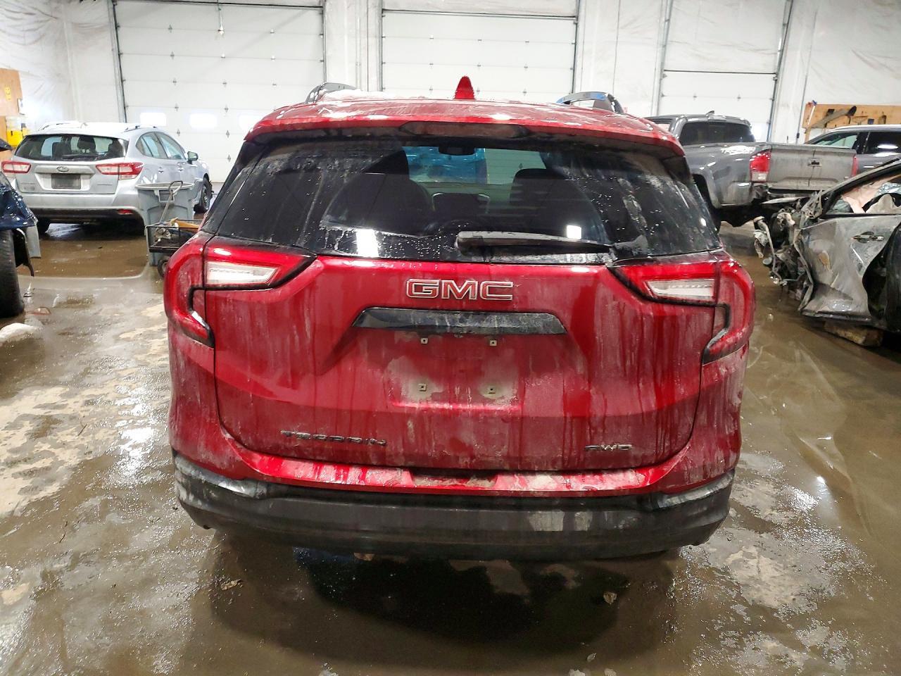 2023 GMC Terrain Sle - Image 6