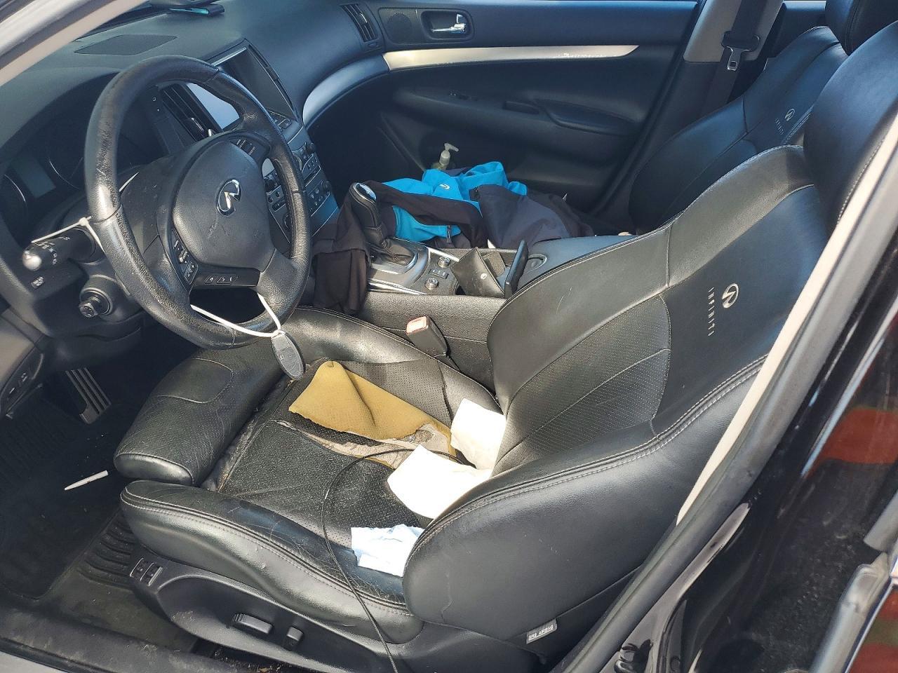 2011 Infiniti G37 - Image 7