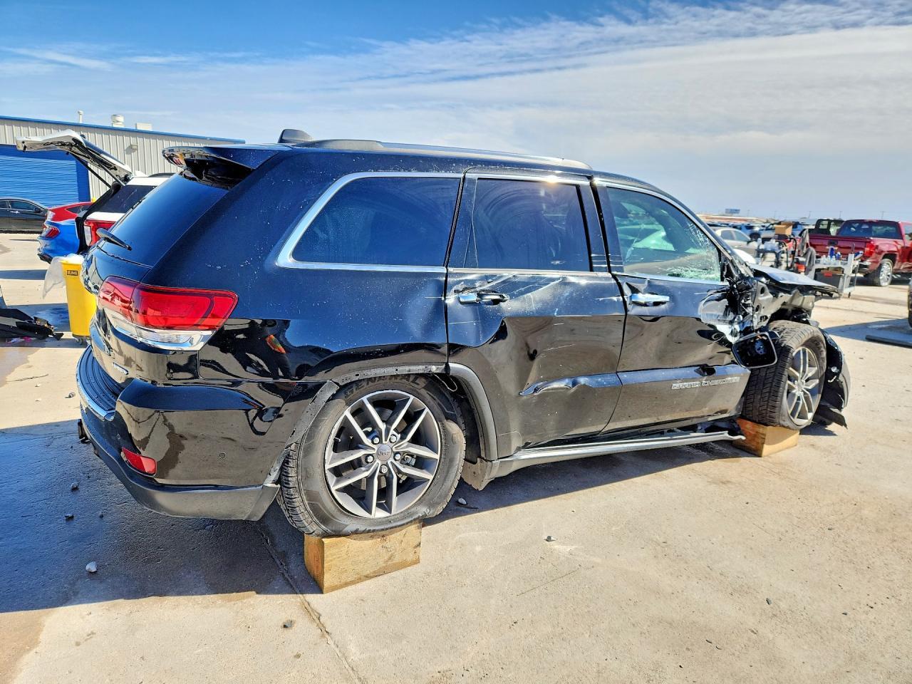 2021 Jeep Grand Cherokee Limited - Image 3