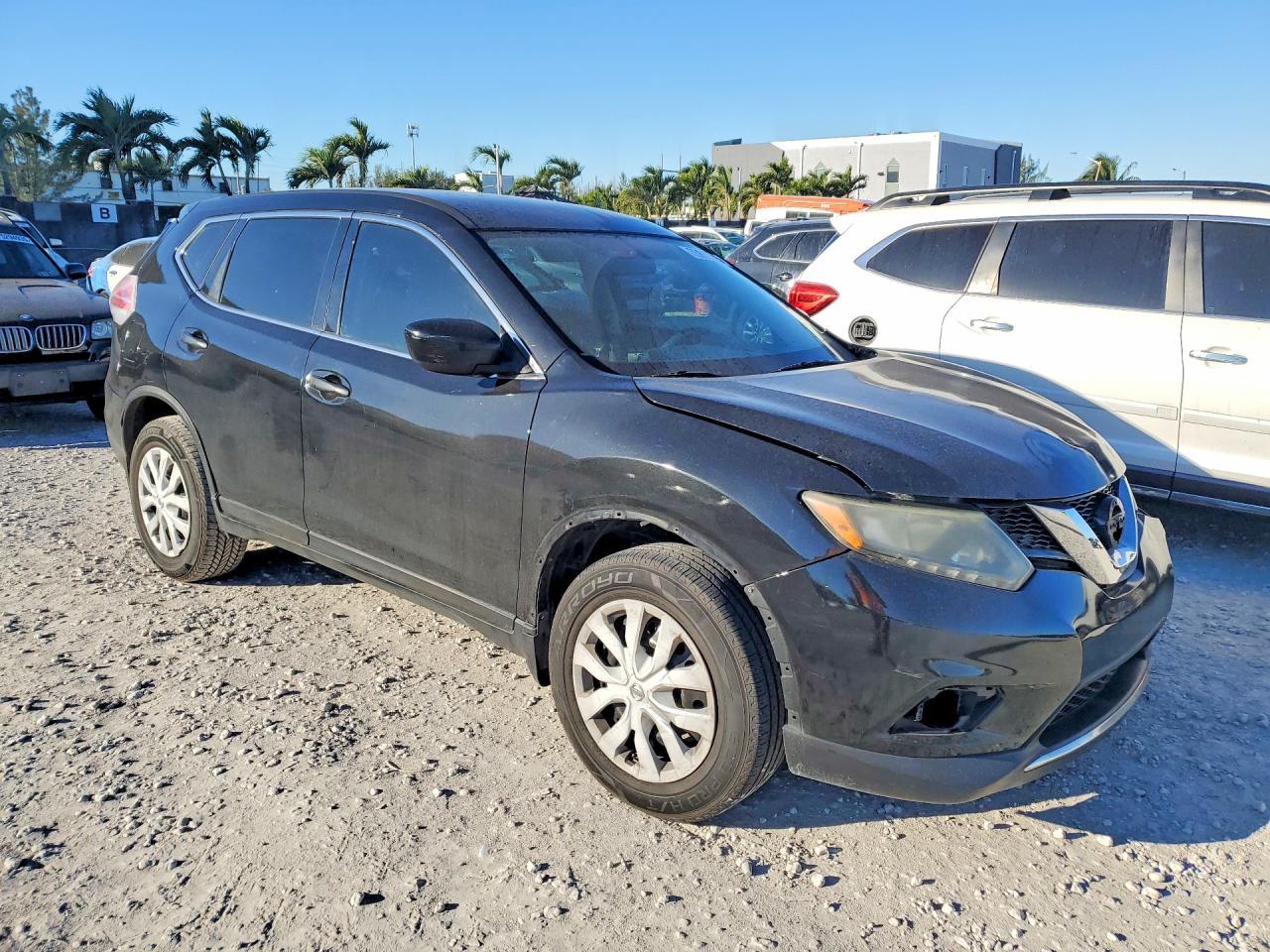 2016 Nissan Rogue S - Image 4