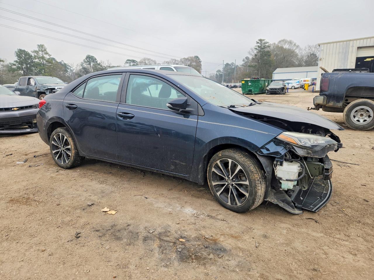 2017 Toyota Corolla L - Фото 4