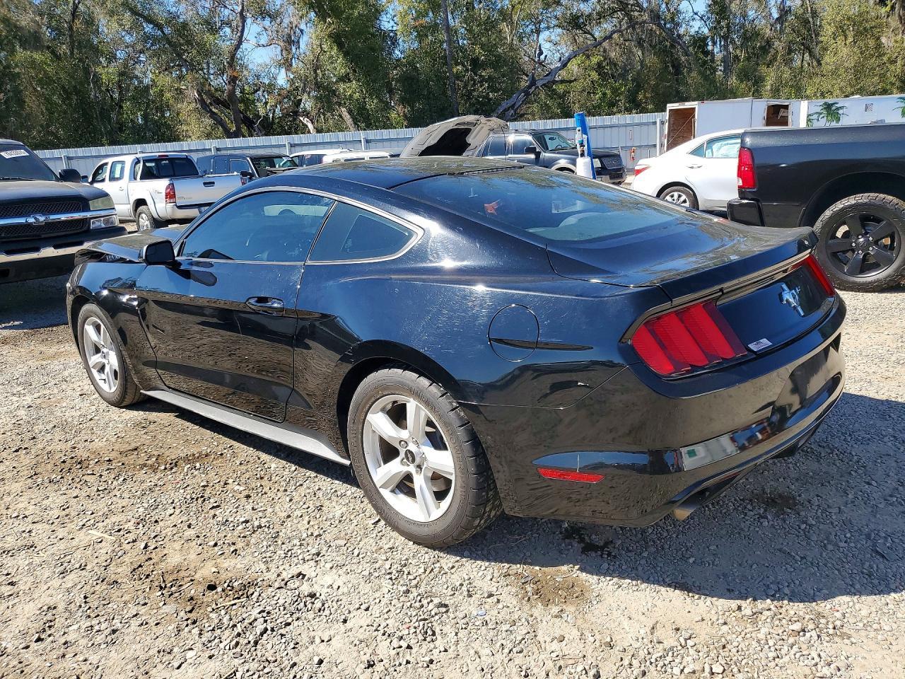 2016 Ford Mustang - Фото 2