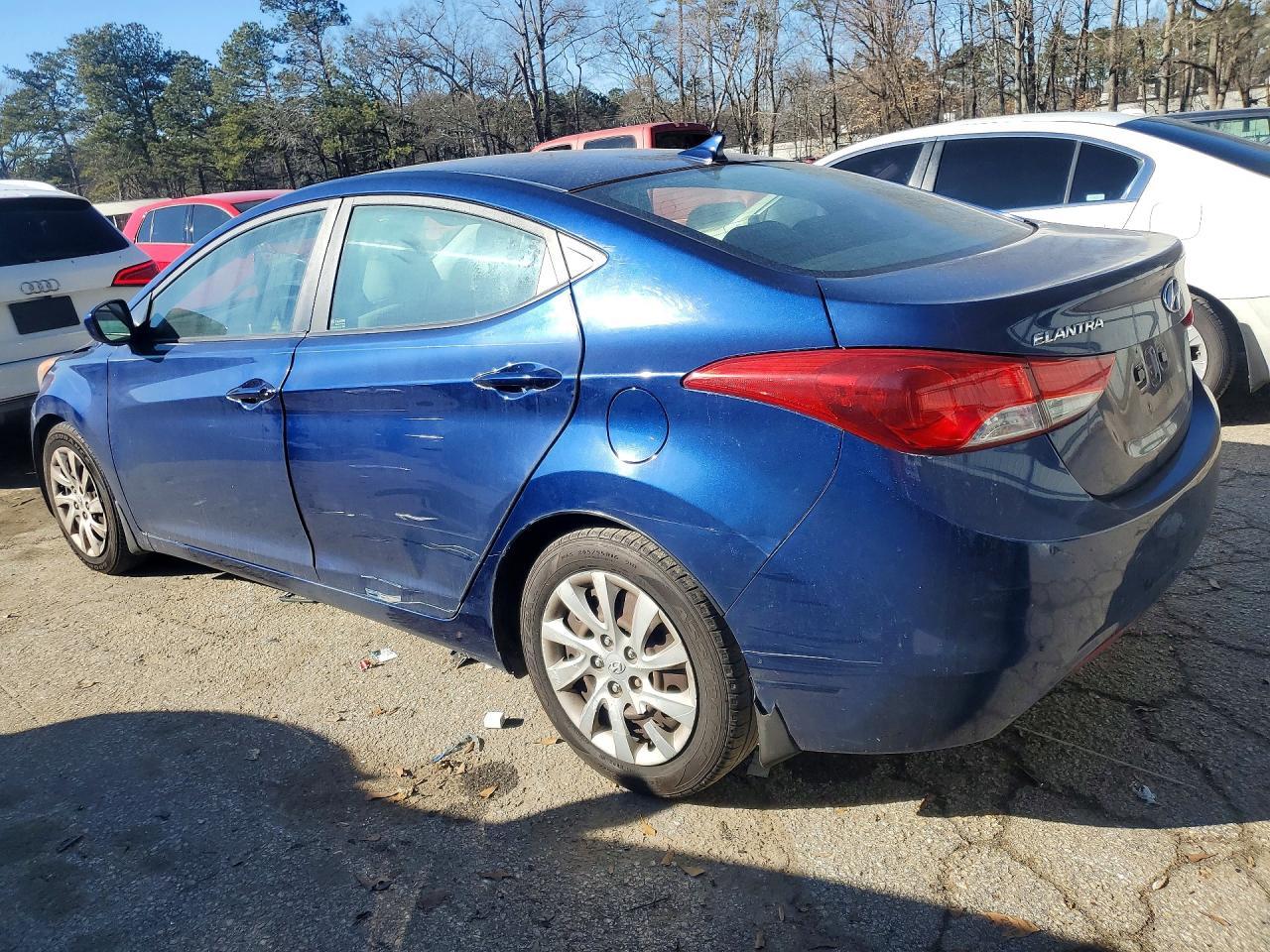 2013 Hyundai Elantra Gls - Фото 2