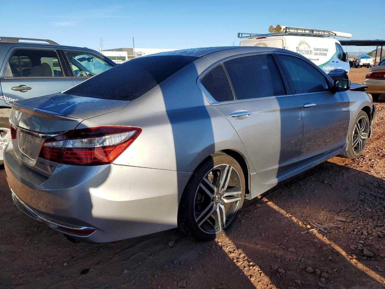 2017 Honda Accord Sport - Фото 3