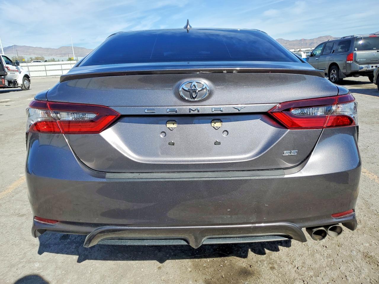 2021 Toyota Camry Se - Image 6