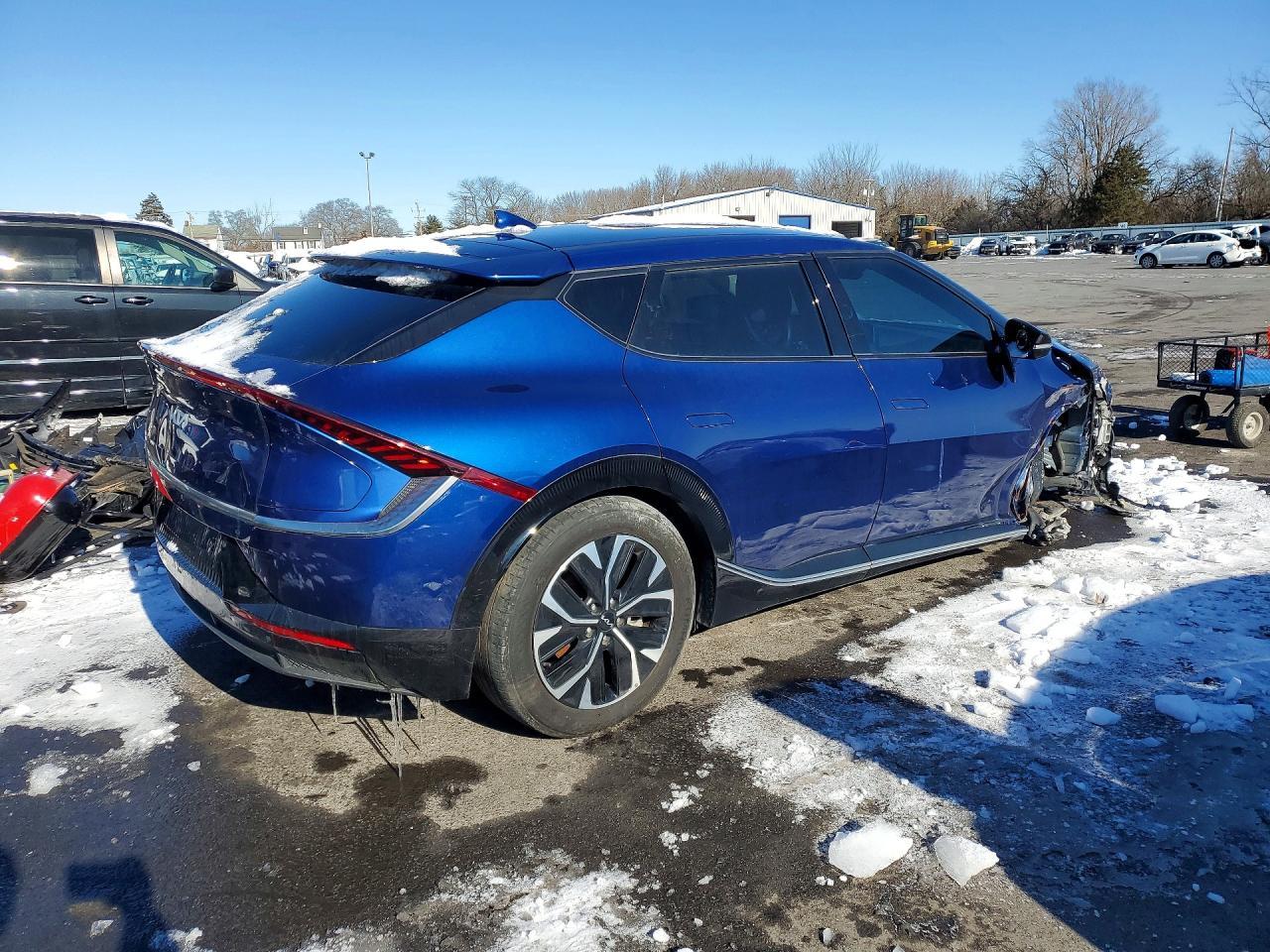 2023 Kia Ev6 Light - Фото 3