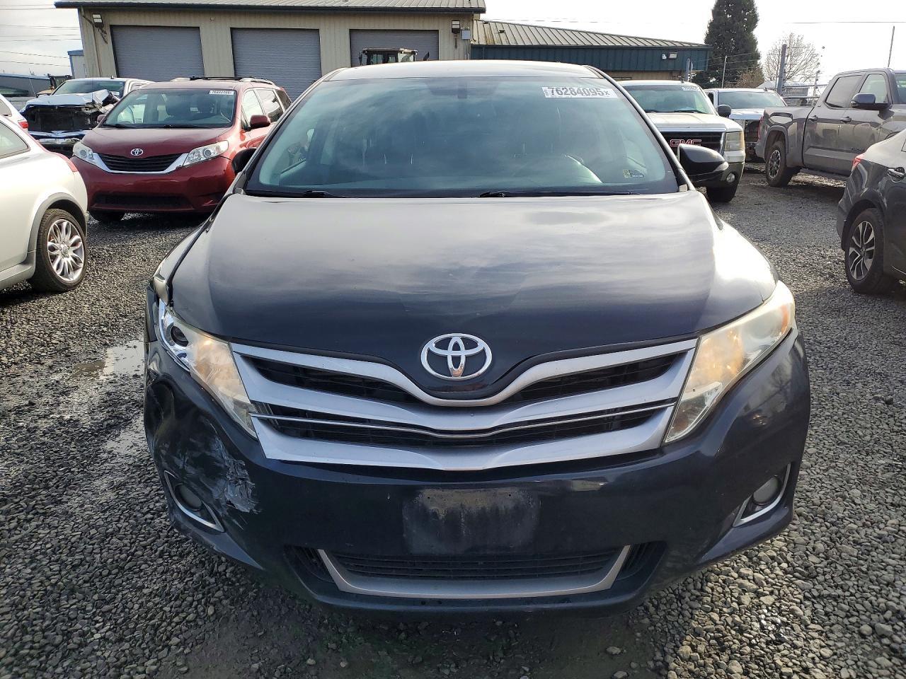 2014 Toyota Venza Le - Image 5
