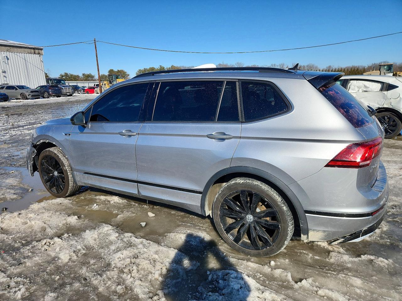 2021 Volkswagen Tiguan Se - Image 2