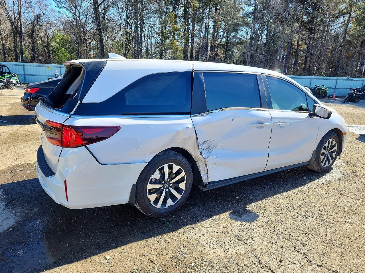 2025 Honda Odyssey Exl - Image 3