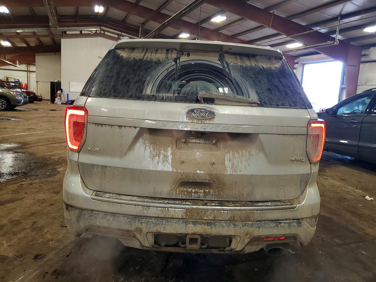 2018 Ford Explorer Xlt - Фото 6