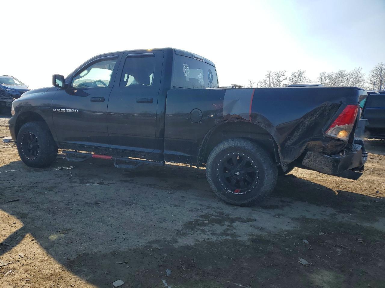 2011 Dodge Ram 1500 - Фото 2