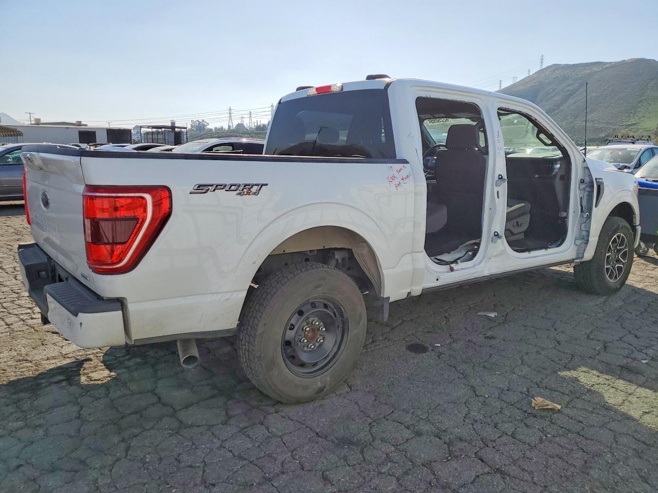 2023 Ford F150 Supercrew - Фото 3