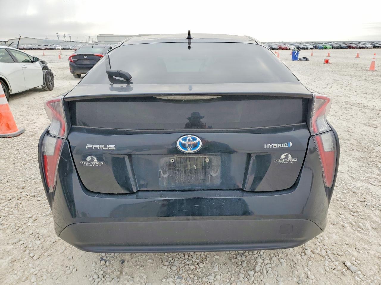 2016 Toyota Prius - Фото 6
