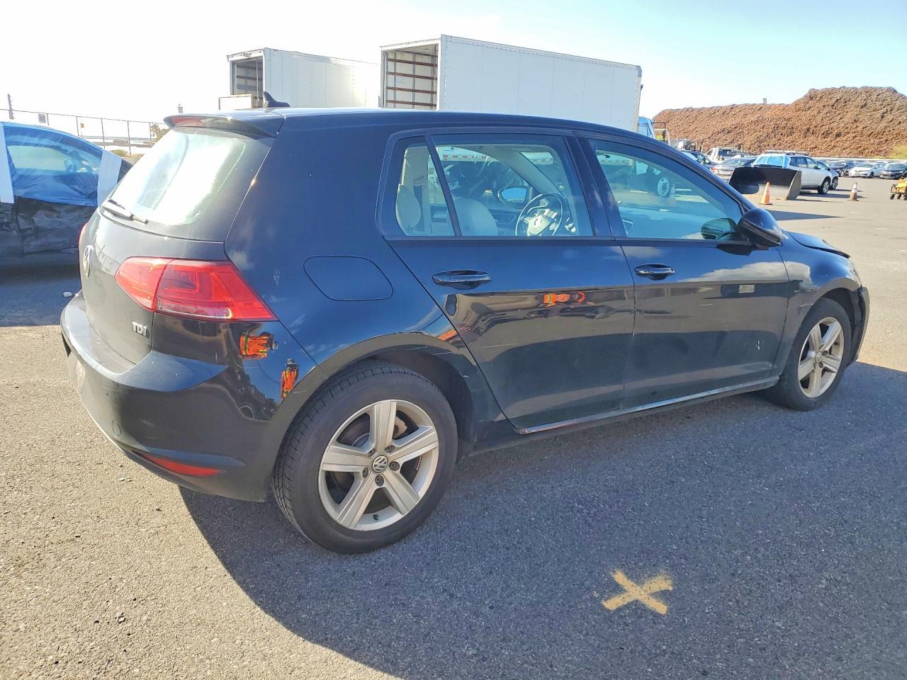 2015 Volkswagen Golf Tdi - Фото 3