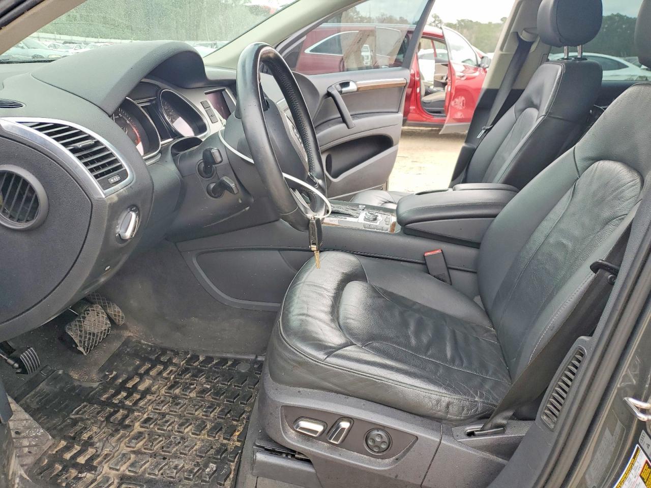 2013 Audi Q7 Premium Plus - Image 7