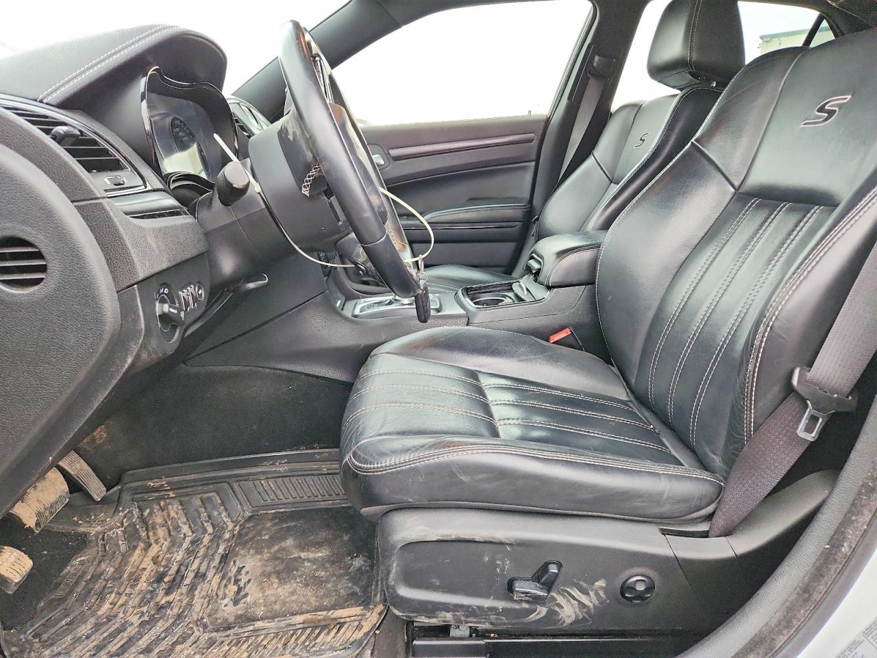 2015 Chrysler 300 S - Фото 7