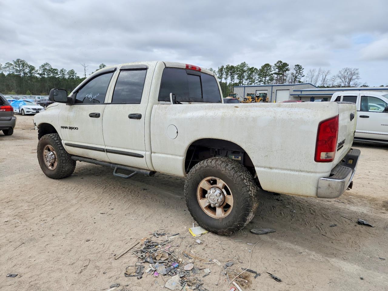 2003 Dodge Ram 2500 St - Фото 2