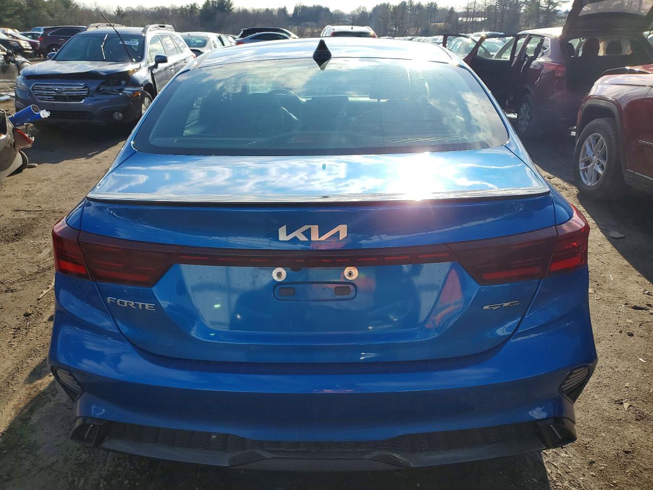2023 Kia Forte Gt-Line - Image 6