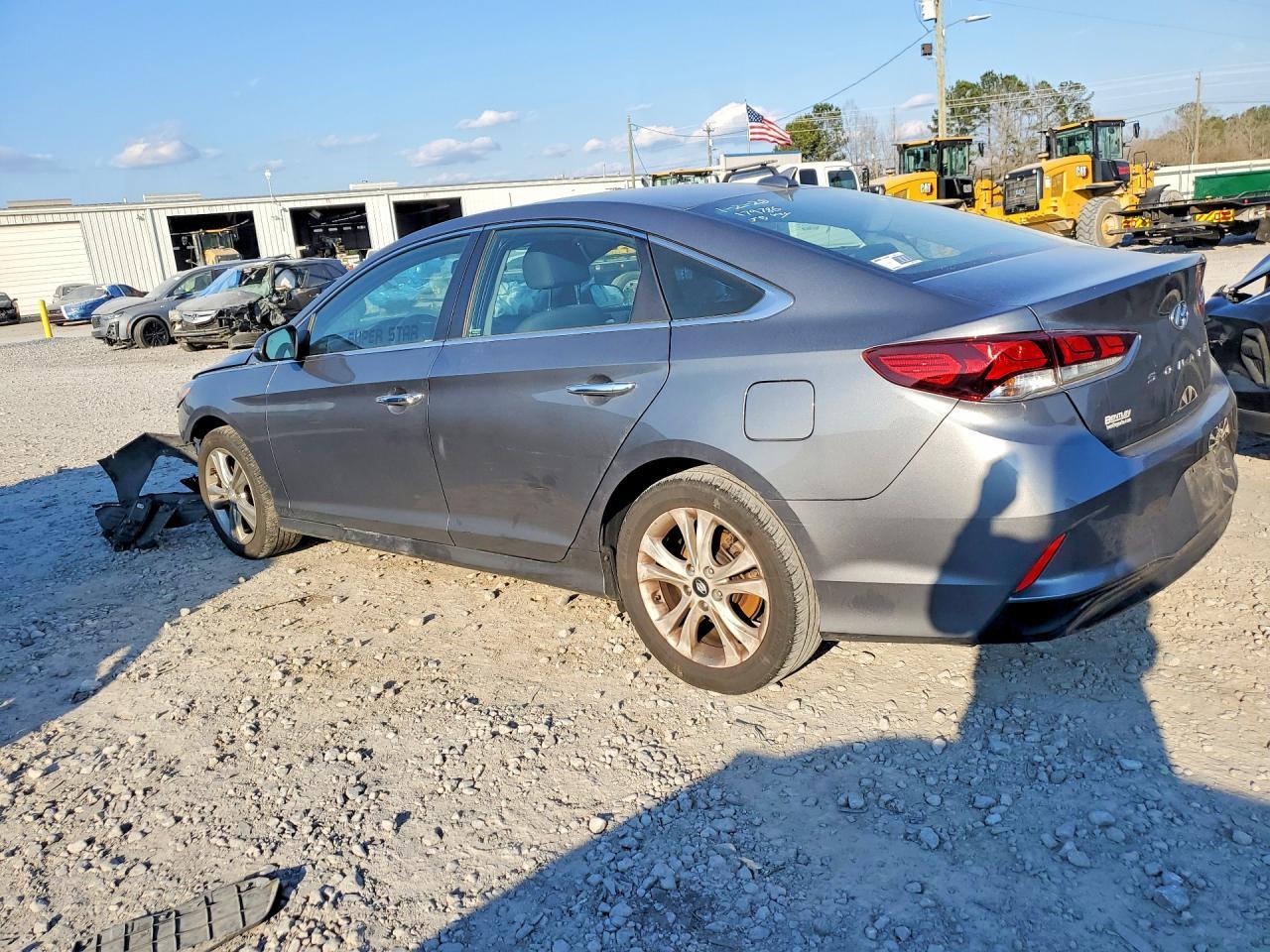 2019 Hyundai Sonata Limited - Фото 2