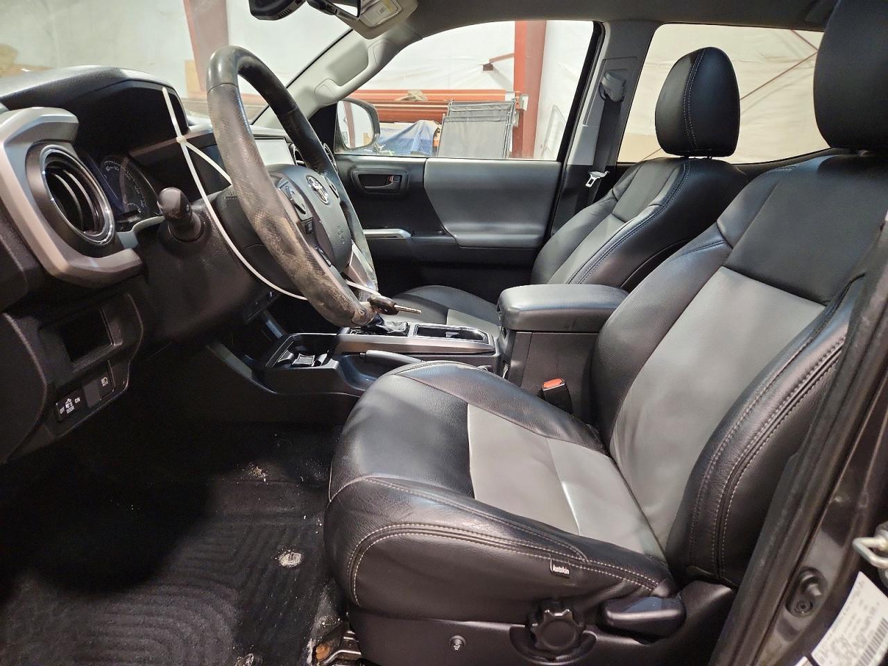 2019 Toyota Tacoma Double Cab - Image 7