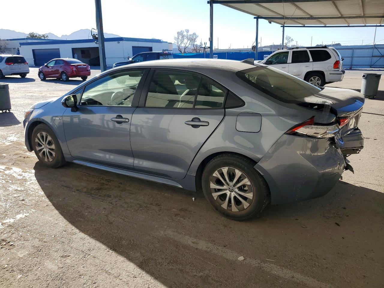 2021 Toyota Corolla Le - Фото 2