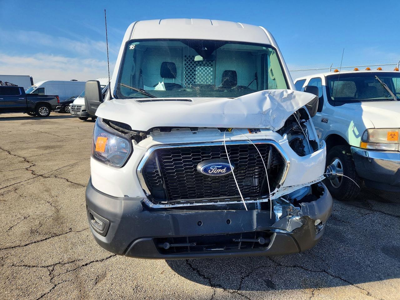2024 Ford Transit 250 Delivery Van - Фото 5
